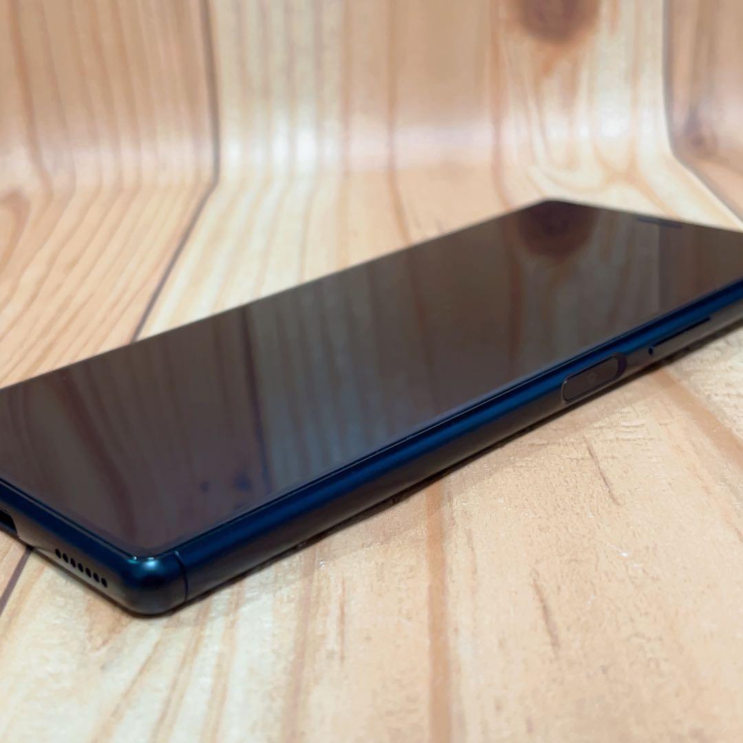 SIMフリー 本体 Xperia 8 SOV42 64 GB 059 ブラック