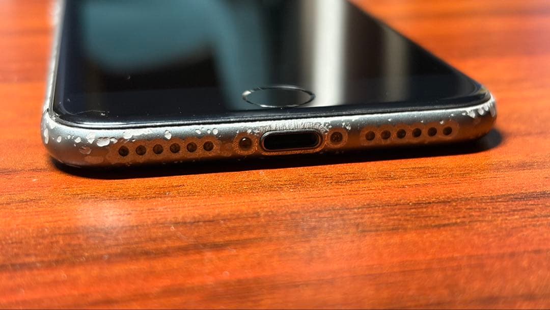 iPhone 8 64GB スペースグレイ SIMフリー 動作確認済