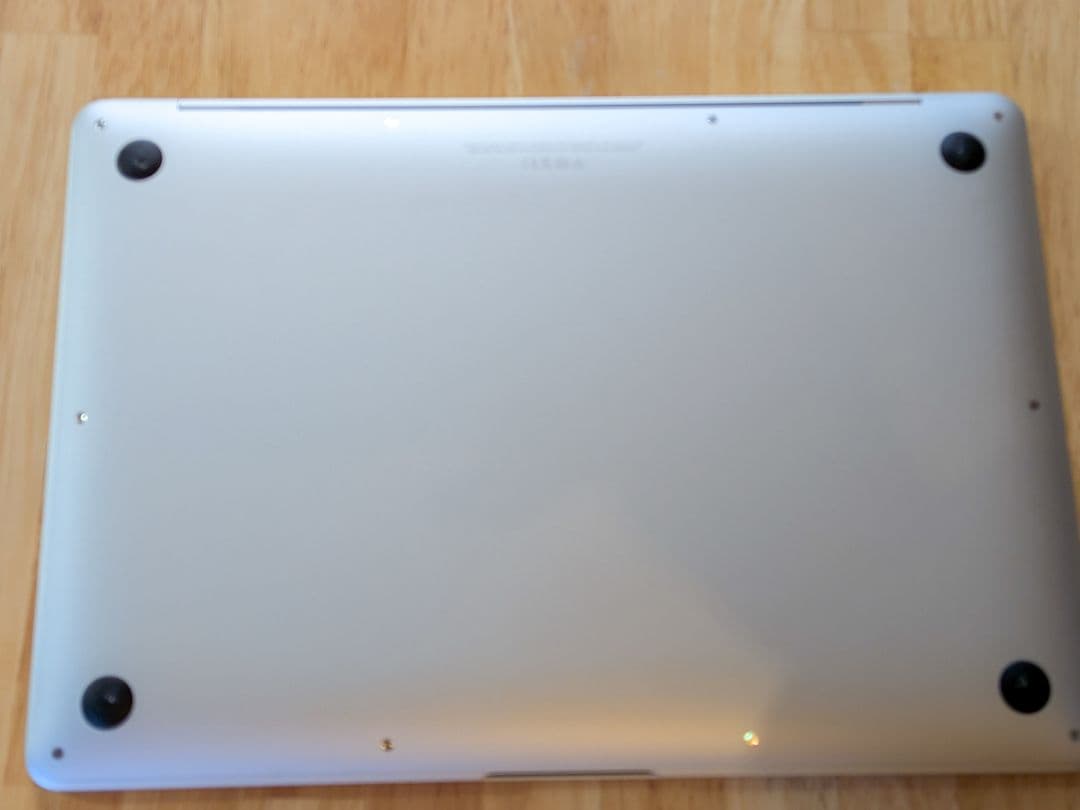 MacBook Air M1（2020）メモリ8GB ストレージ258GB