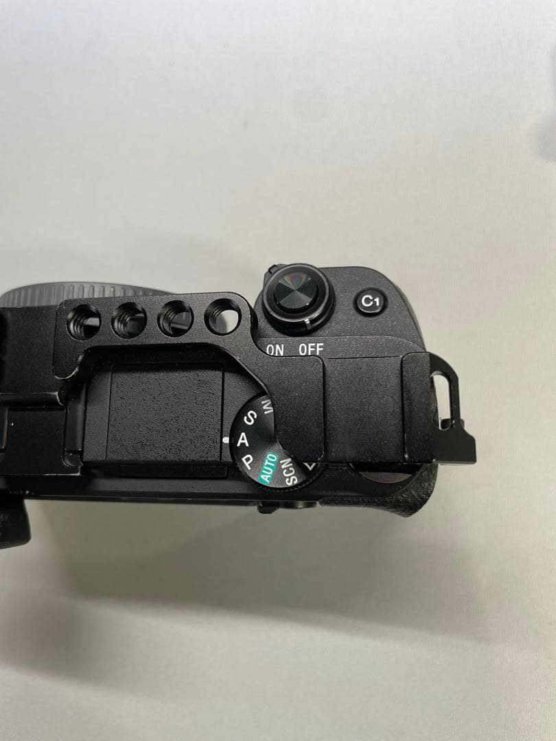 【美品・傷無し】　Sony α6400 ボディ　ミラーレス　　一眼　カメラ