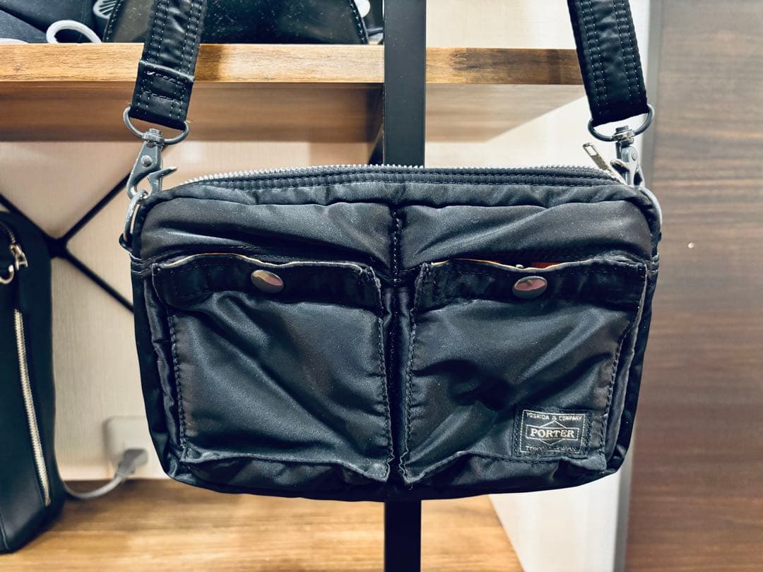 【美品】PORTER ブラックショルダーバッグ