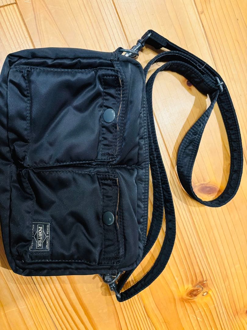 【美品】PORTER ブラックショルダーバッグ