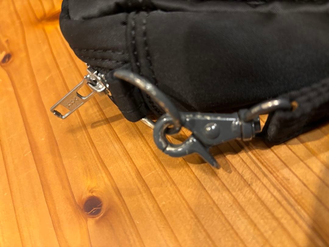 【美品】PORTER ブラックショルダーバッグ