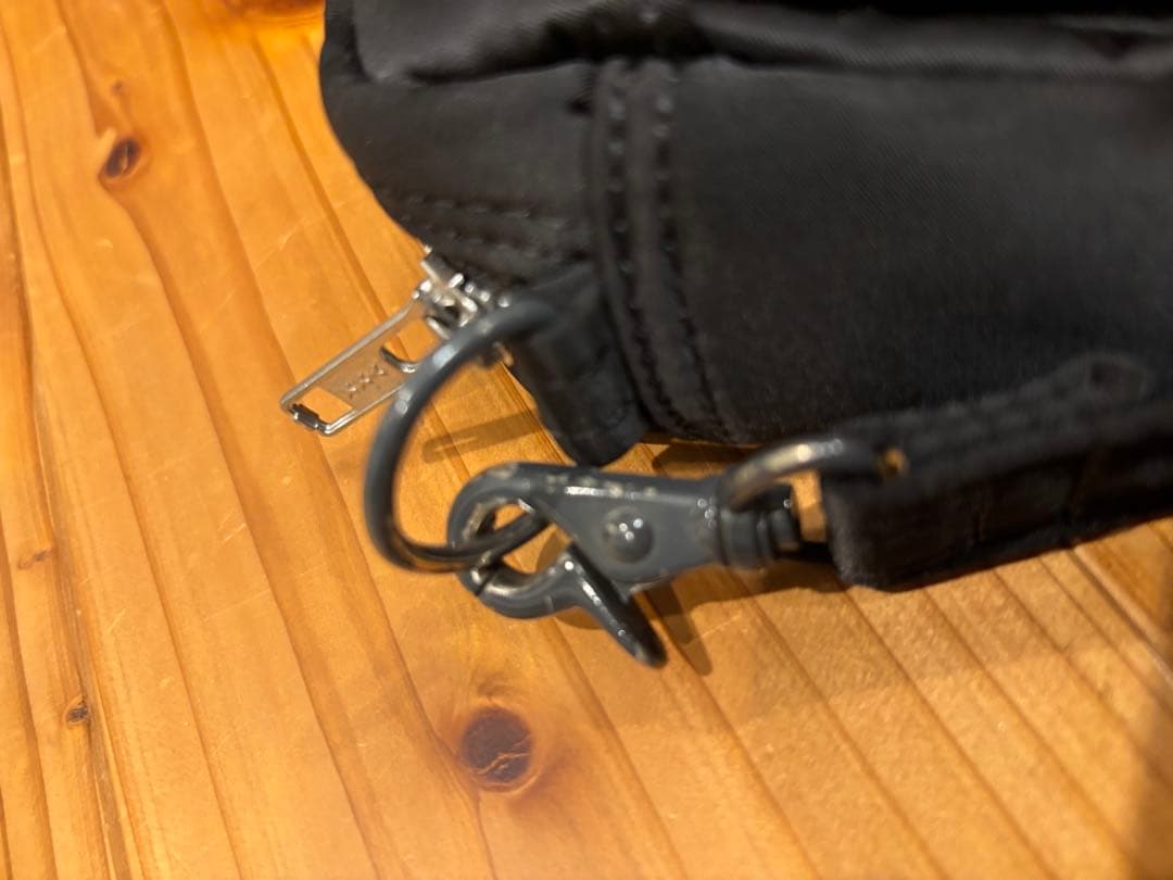 【美品】PORTER ブラックショルダーバッグ