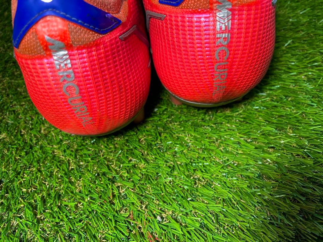 NIKE マーキュリアル ヴェイパー 14 エリート HG