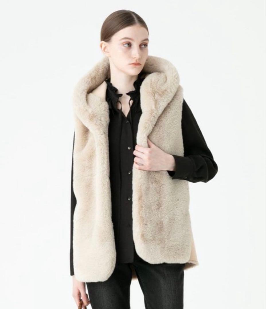 アルアバイル　ルルウィルビー フェイクファーフーディジレ