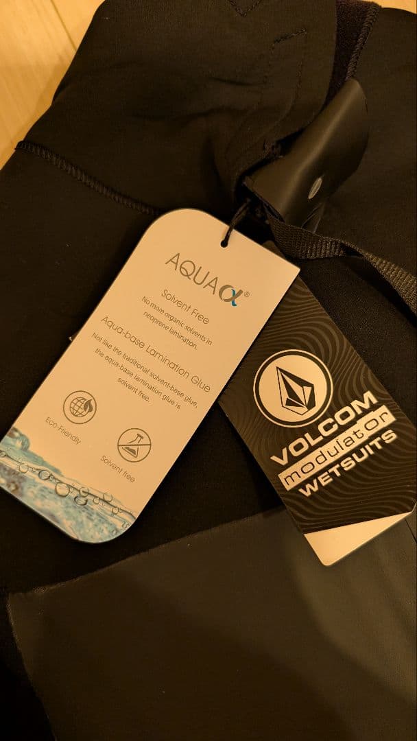 F*T様 Volcom モジュラーインナースーツ