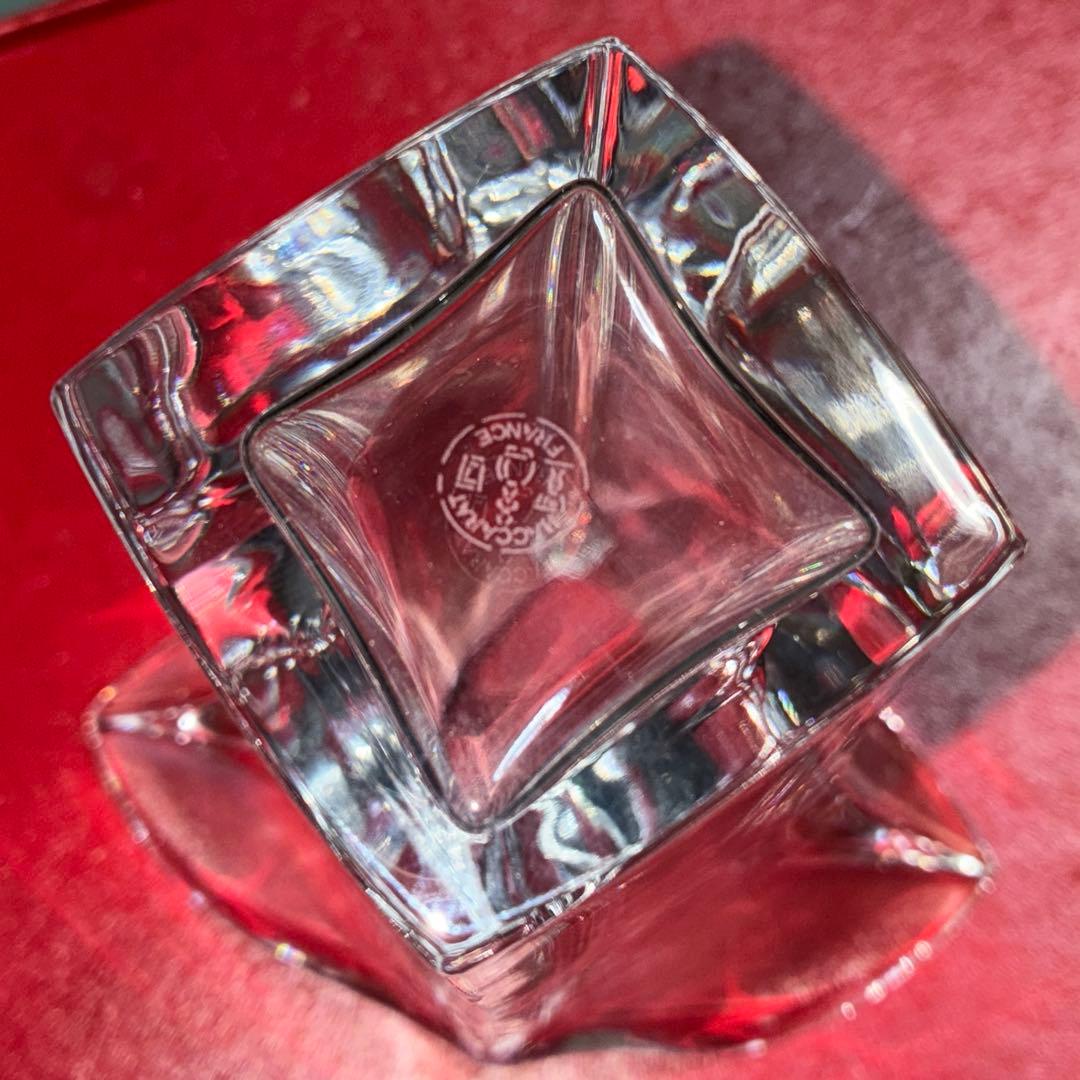 バカラ ジェネロサイト　花瓶　フラワーベース