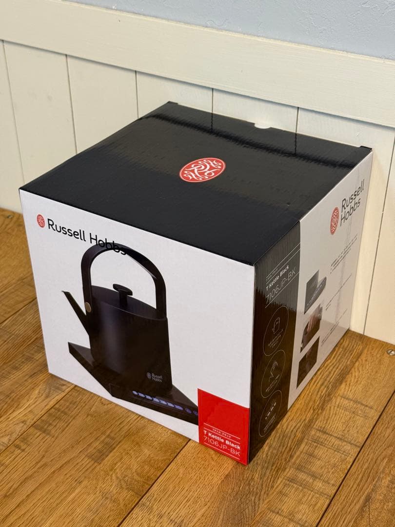 新品 Russell Hobbs Tケトル ブラック 電気ケトル