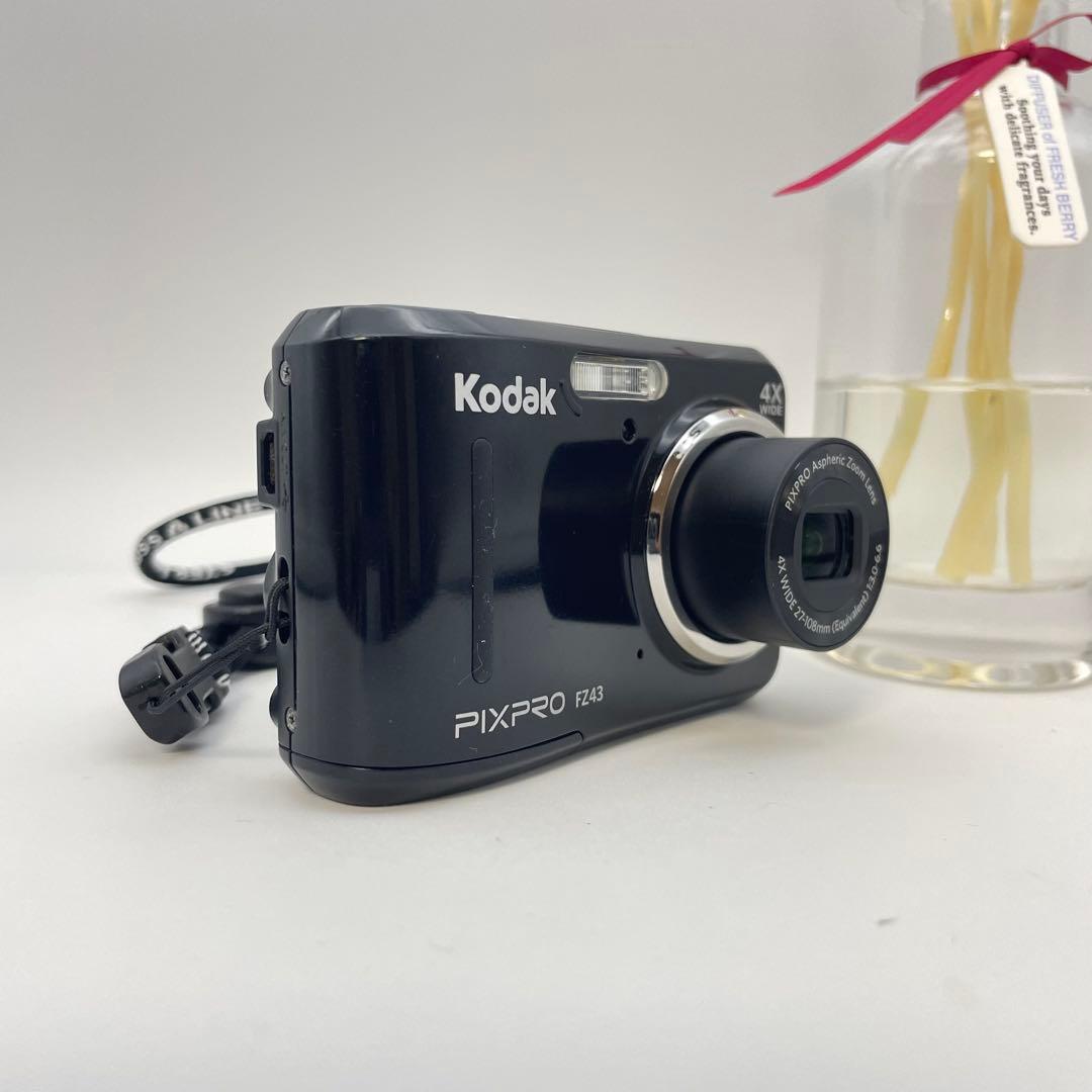 美品✨Kodak PIXPRO FZ43✨動作確認済 スマホ転送OK 単三電池♪