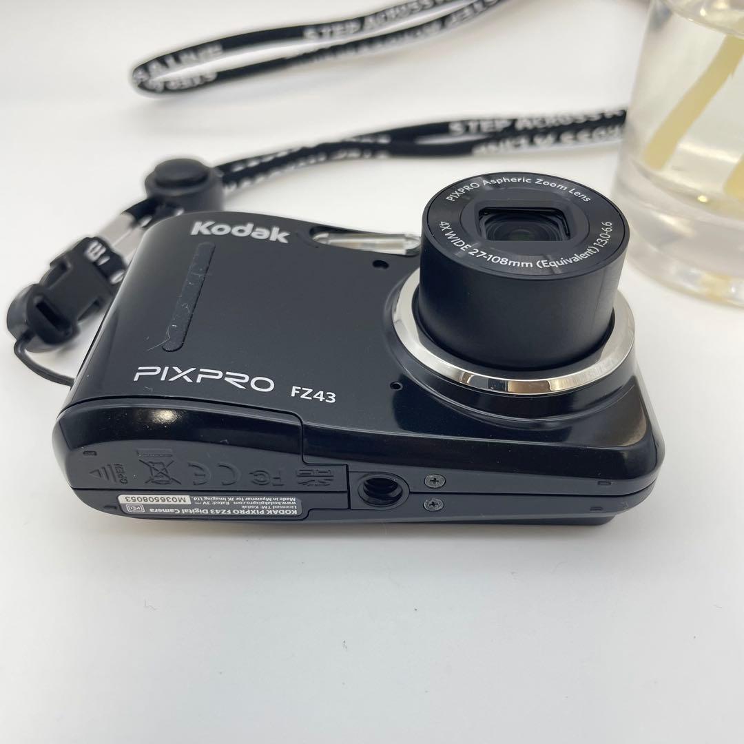 美品✨Kodak PIXPRO FZ43✨動作確認済 スマホ転送OK 単三電池♪