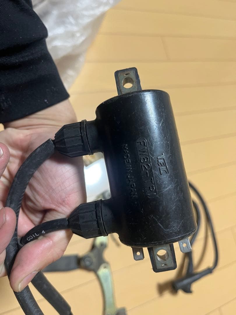 ヨ*カ様 CBR400f部品点火コイル・イグナイターセット