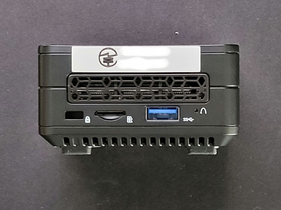 【美中古】 Minisforum EM680 SSD:512GB 付属品完備