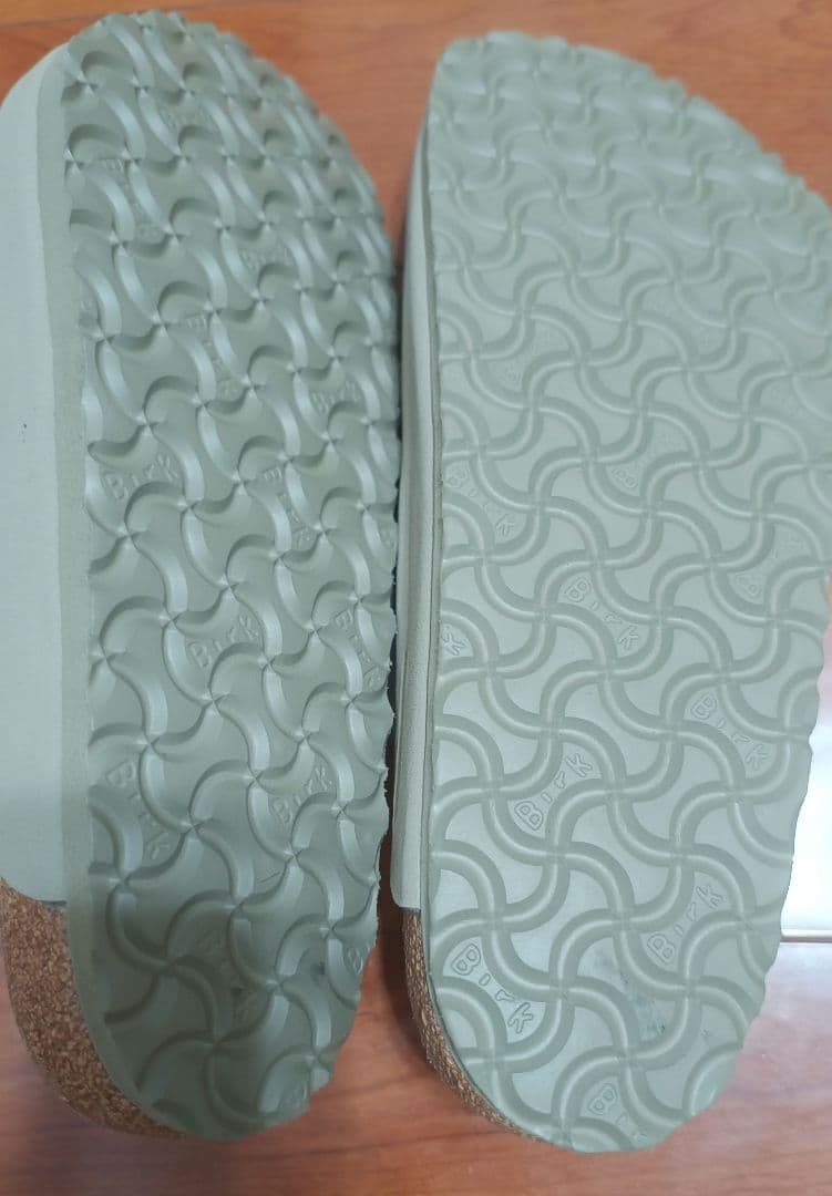 BIRKENSTOCK サボ・クロッグサンダル 42 カーキ