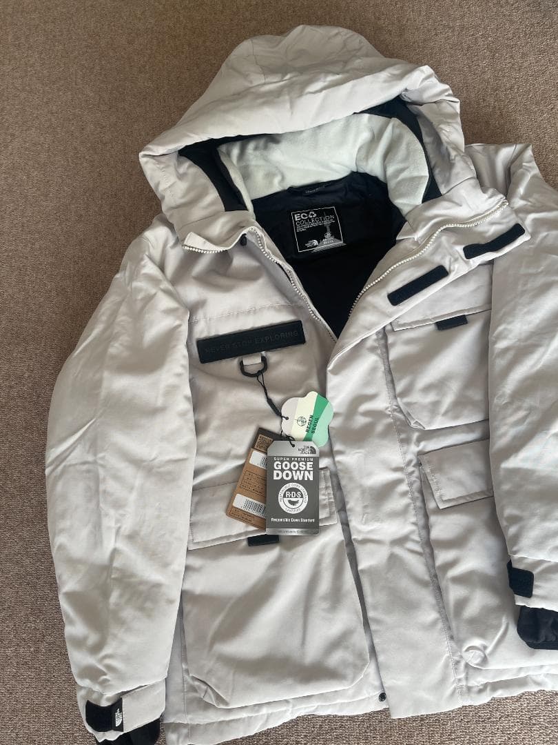 ［新品韓国限定］THE NORTH FACE グースダウンオフホワイトメンズ M
