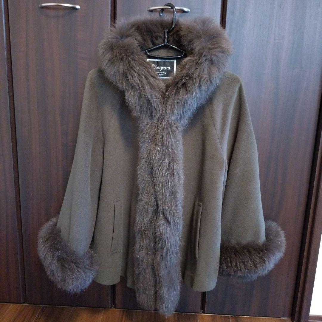 専用グレースコンチネンタルDiagram カーキフード付き毛皮コート