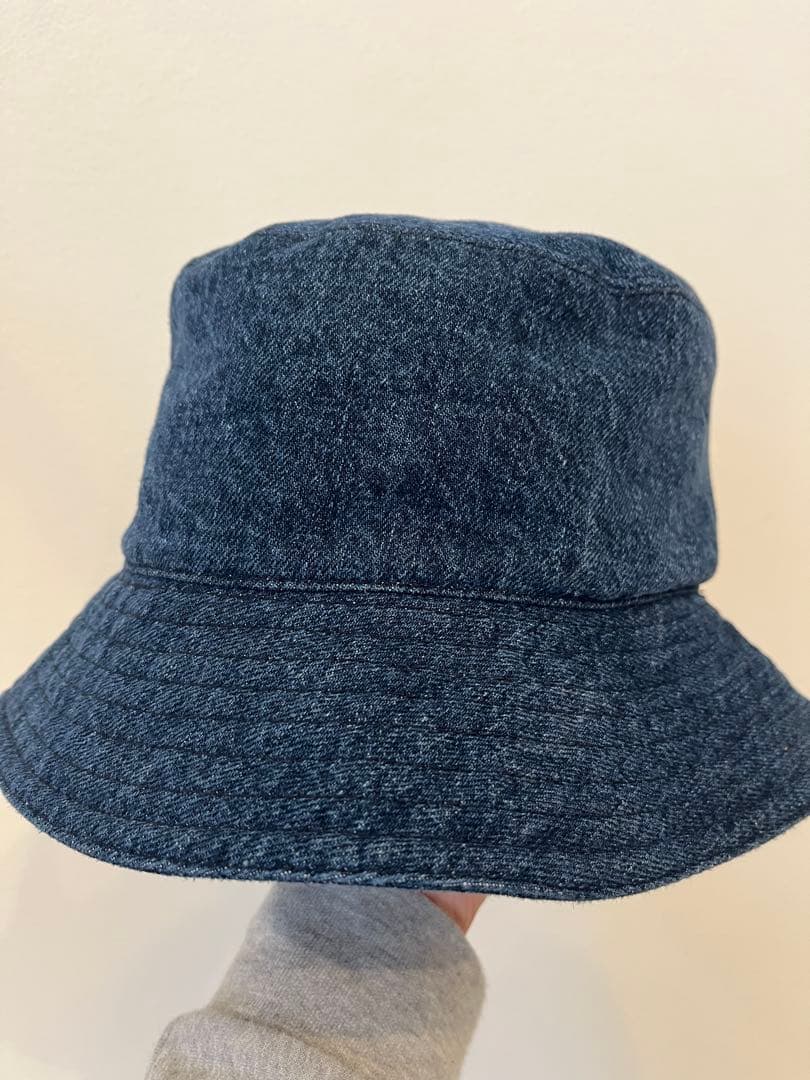 MIU MIU ダークデニム バケットハット