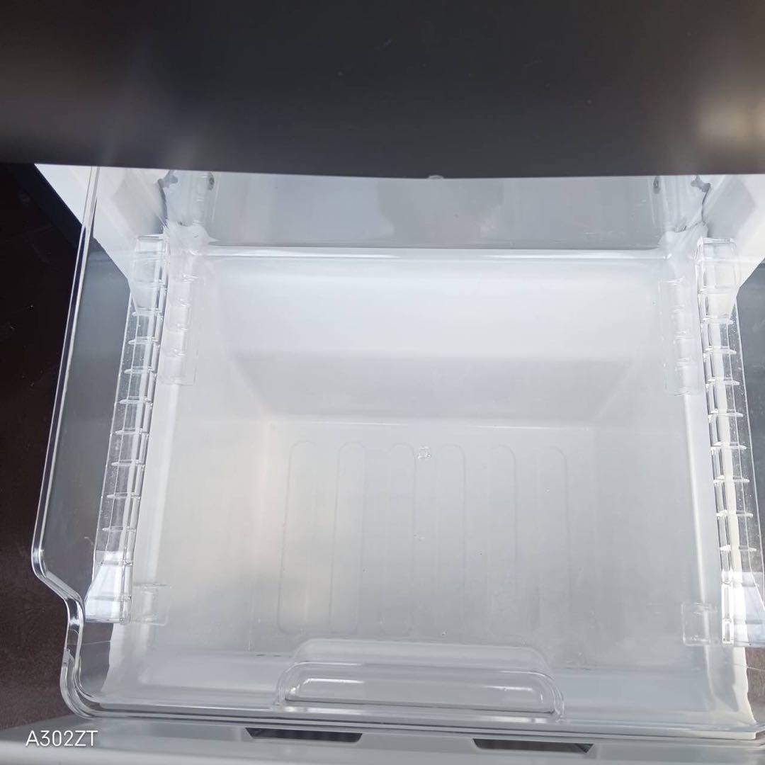 A177★2022年製★シャープ　冷蔵庫　右.左開き　グレー　一人暮らし　洗濯機