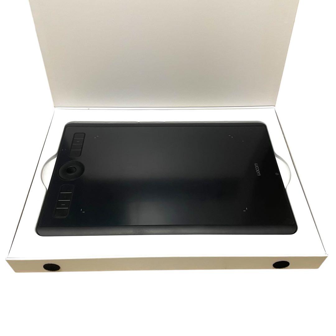 ✨保護フィルム貼済✨ Wacom Intuos Pro ペンタブレット