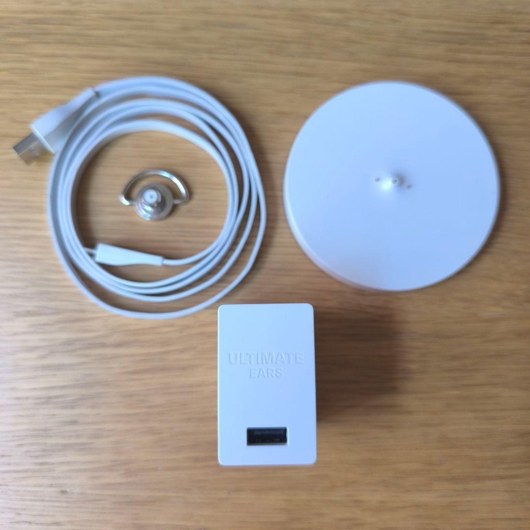 Ultimate Ears MEGABOOM 3 ワイヤレススピーカー レッド