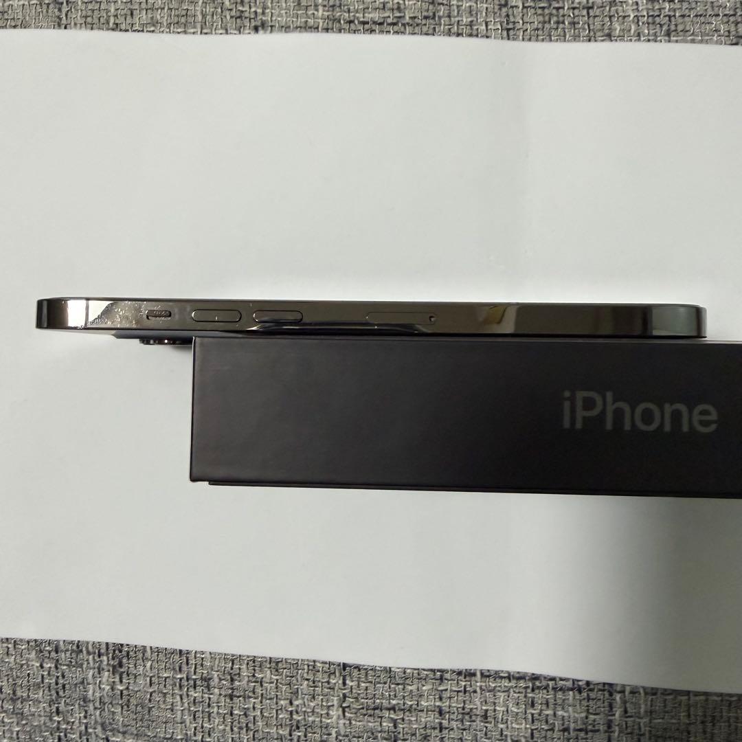 Apple iPhone 12 Pro Max 256GB グラファイト