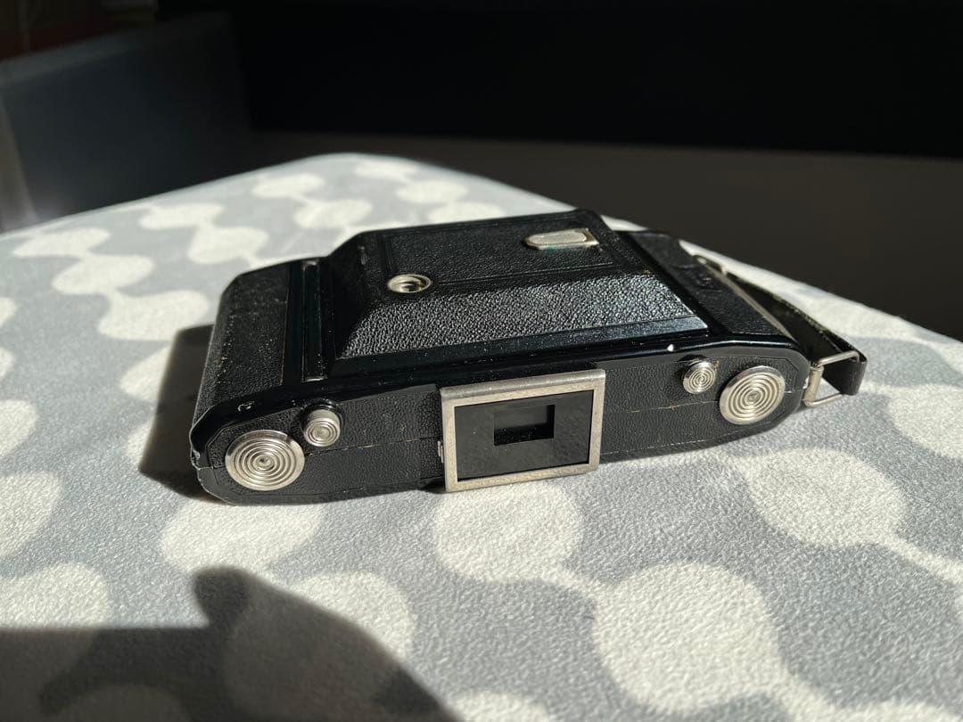 フィルムカメラ Final Price -Zeiss Ikon Nettar 515/2 OK