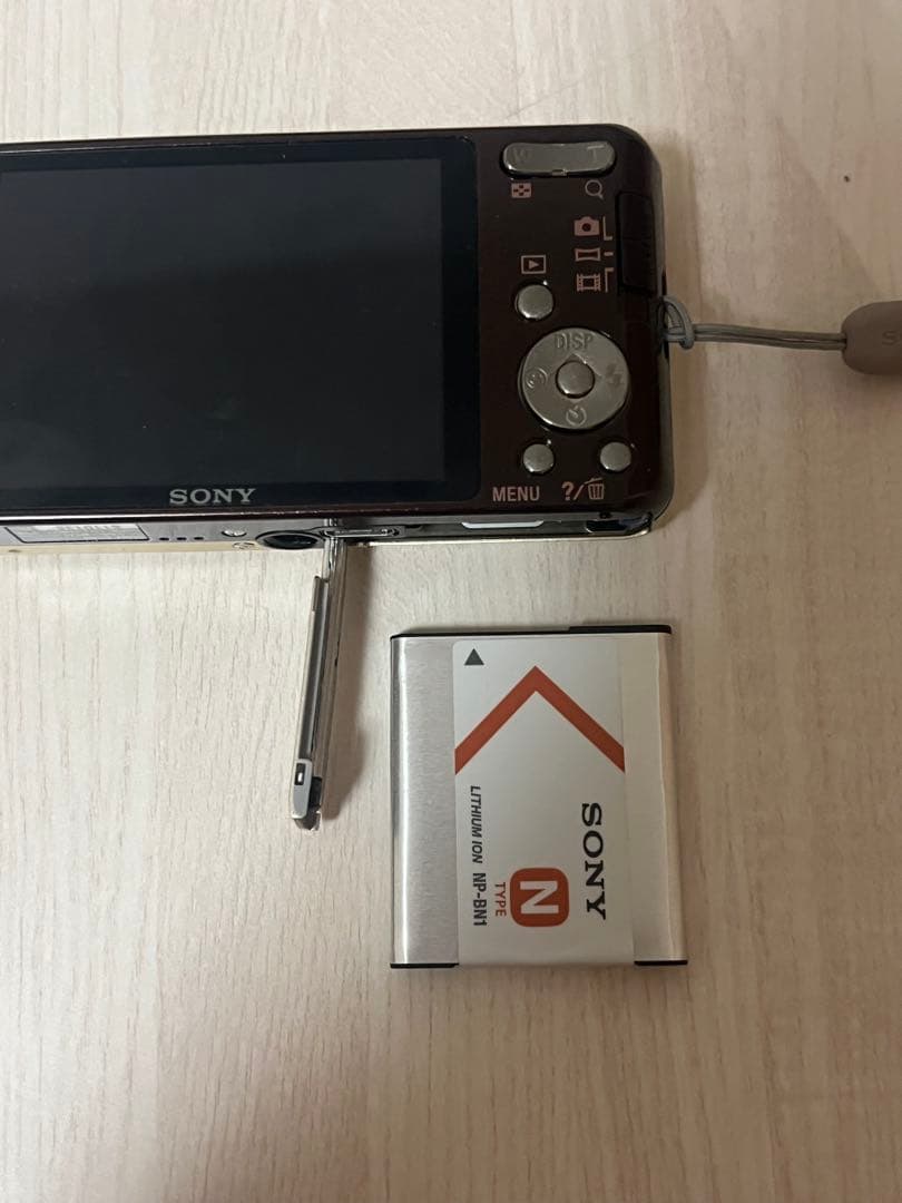 SONY Cyber Shot 16.1 DSC-W570ゴールド