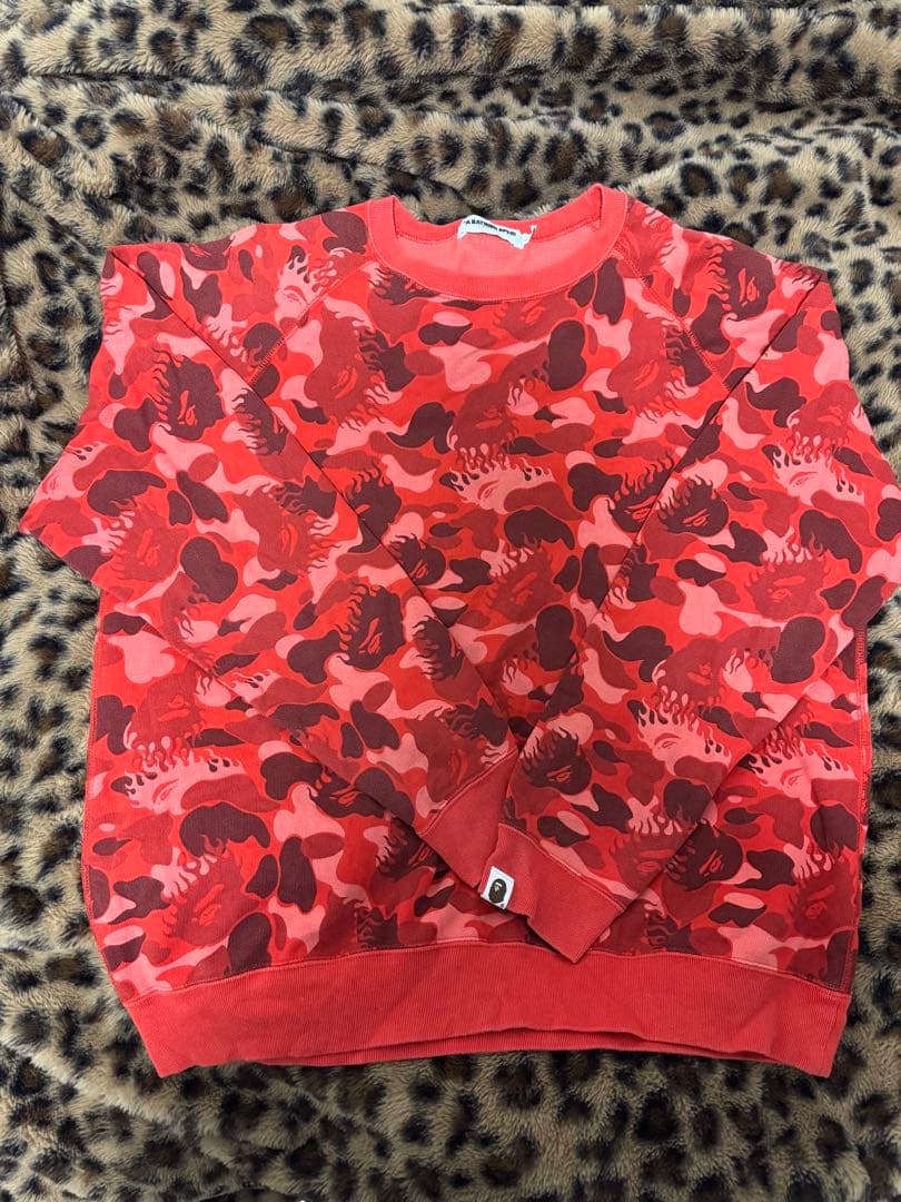 A BATHING APE レッドカモフラージュ スウェット M