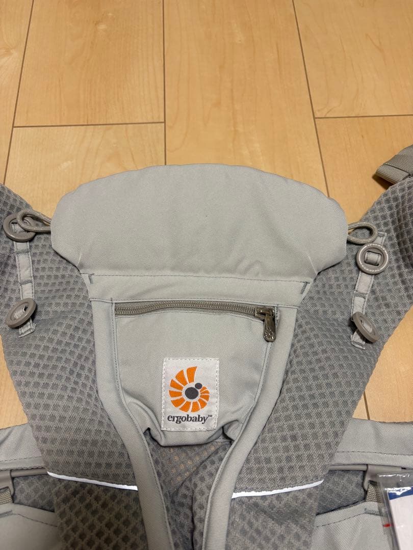 エルゴベビー 抱っこ紐OMNI Breeze