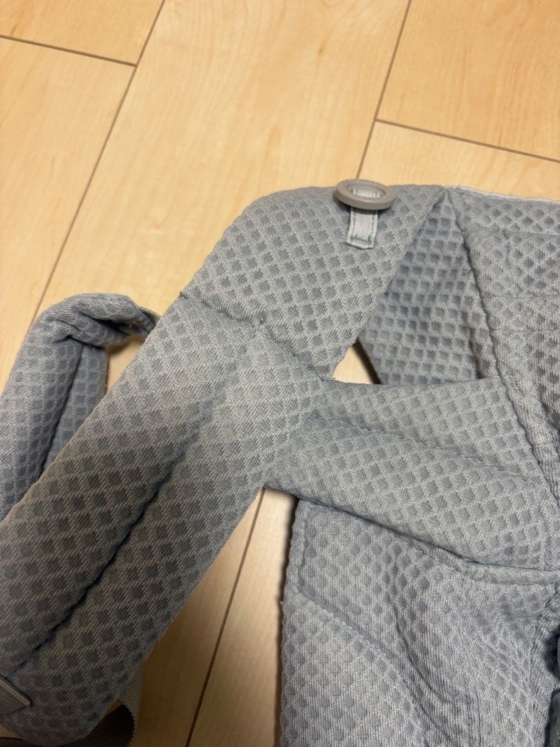 エルゴベビー 抱っこ紐OMNI Breeze