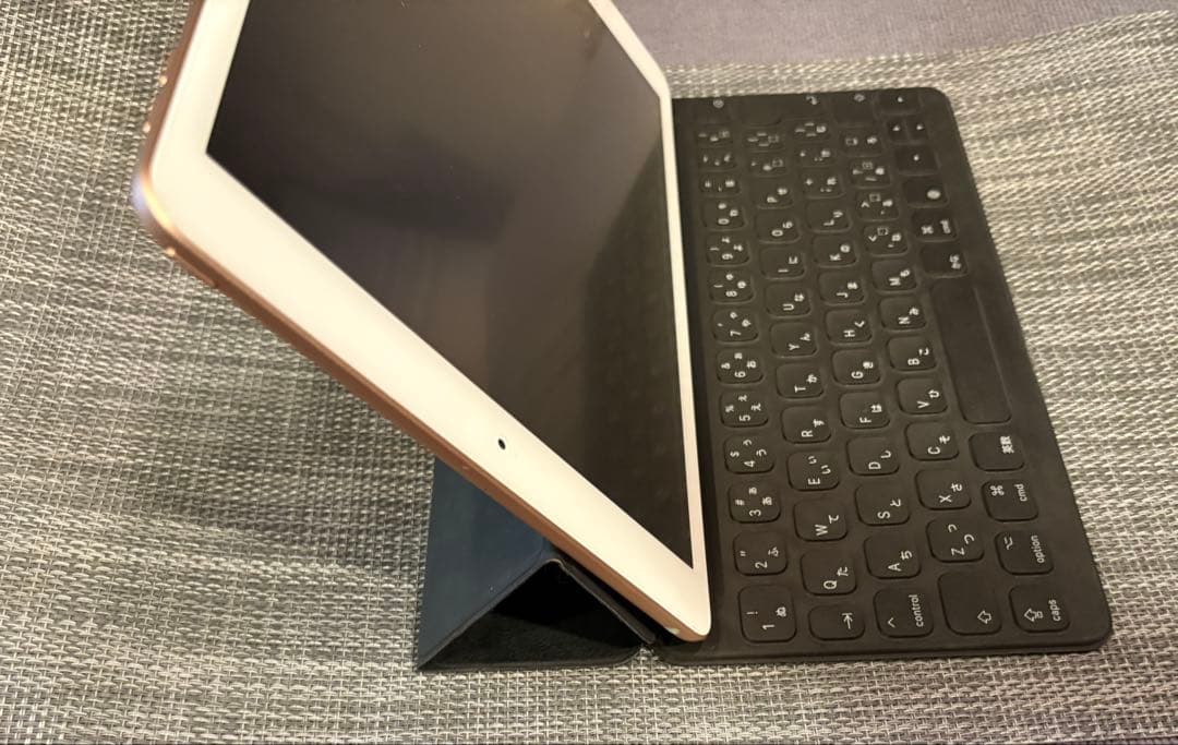 【美品】iPad 第7世代 32GB Wi-Fiモデル Apple Pencil