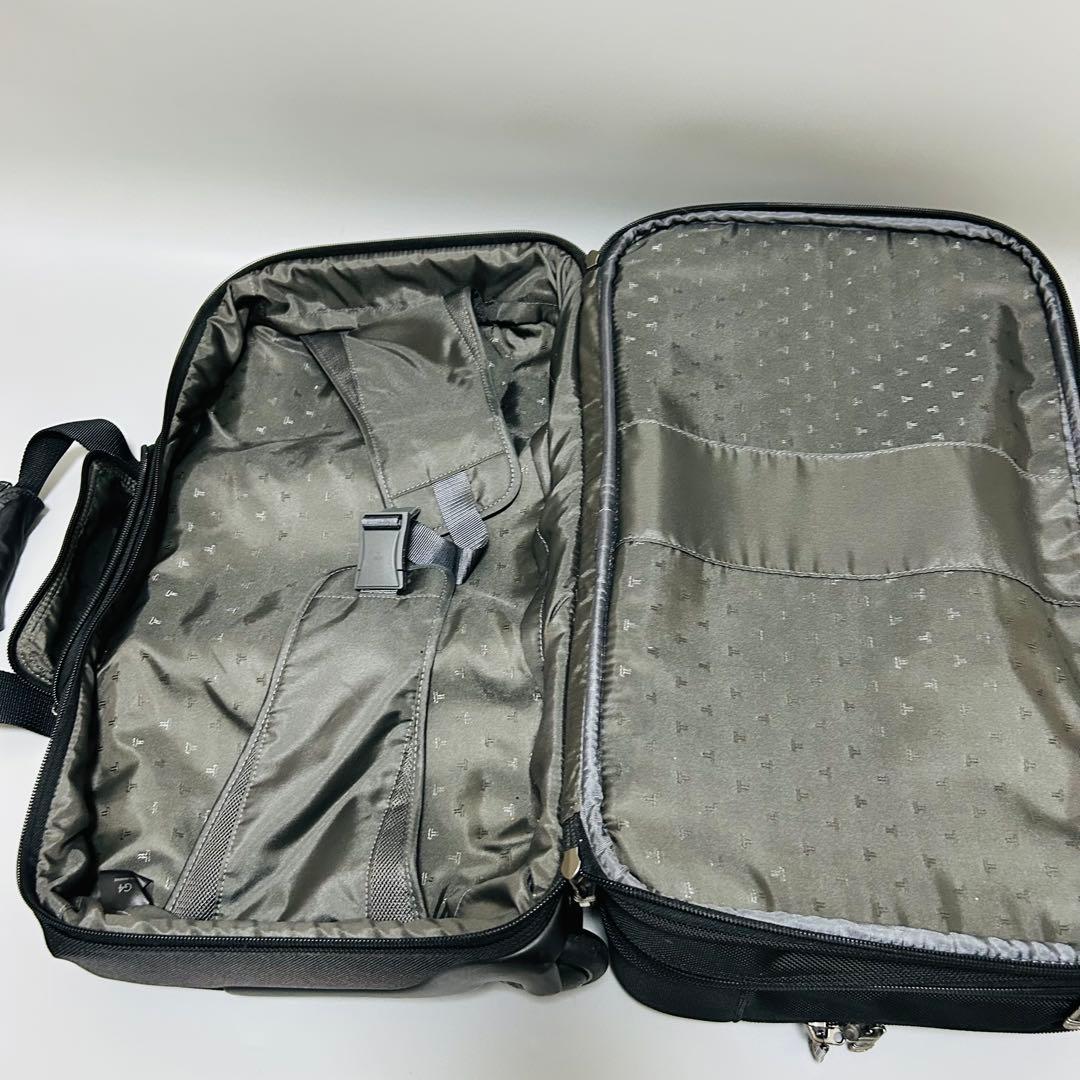 TUMI トゥミ 2輪 キャリーバッグ トラベルバッグ ビジネスバッグ ブラック