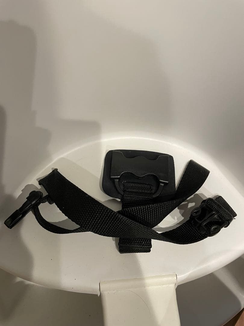 BABYBJÖRN ホワイトハイチェア　ベビービョルン　ハイチェア　ハーネス付き