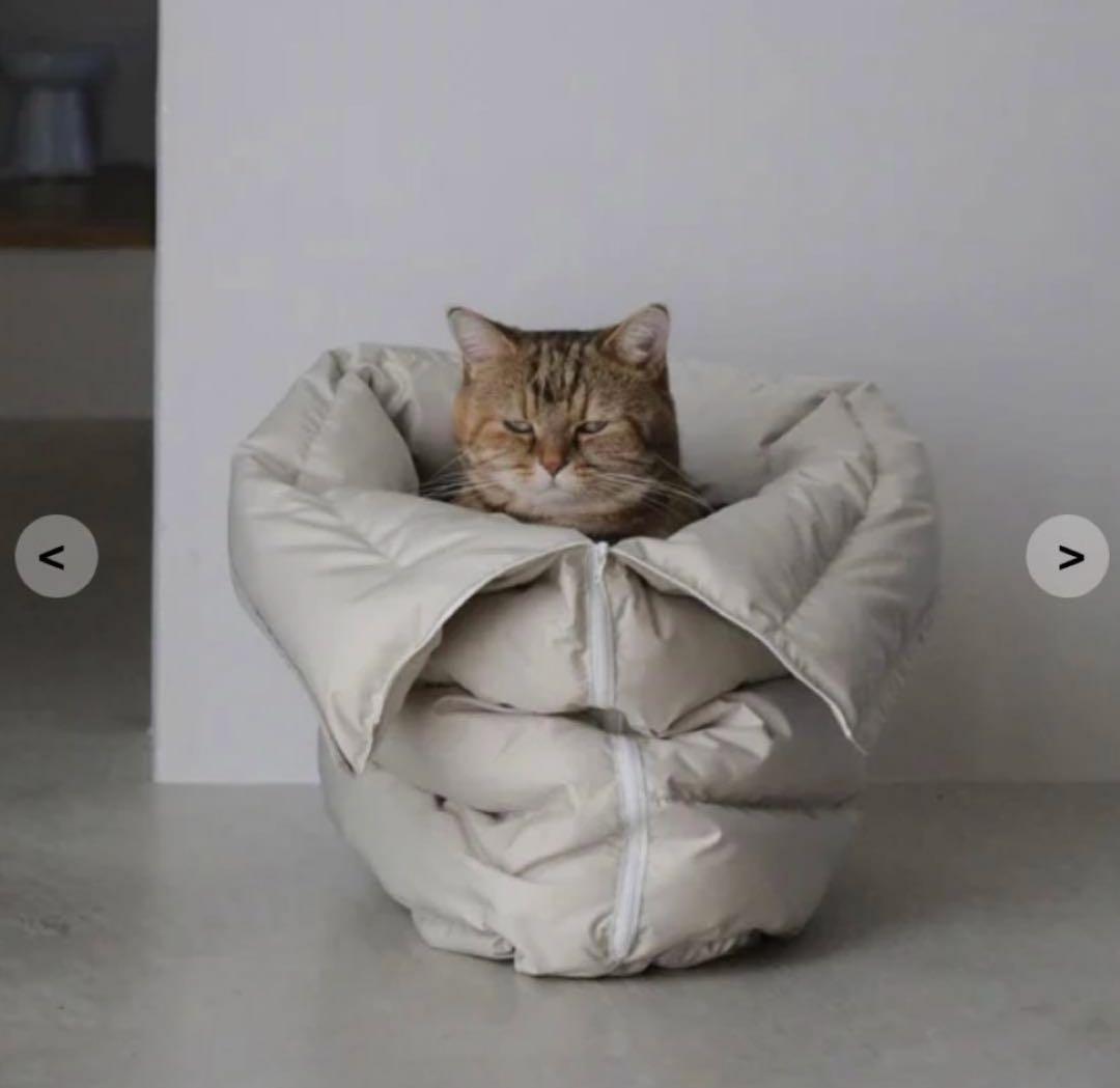 necoto ダウン　スリーピングバッグ　ベッド　猫