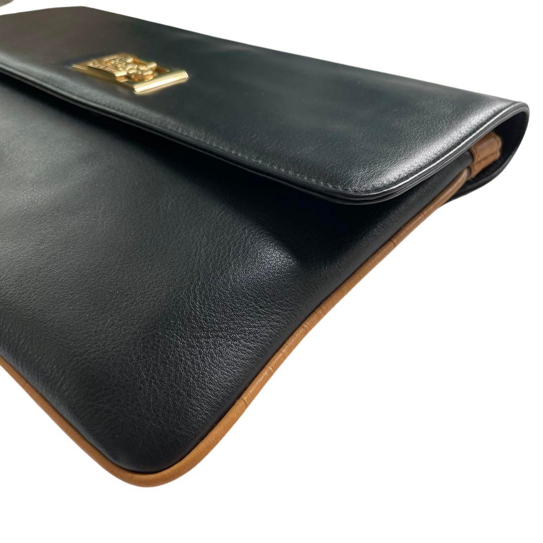 【新品級に綺麗】セリーヌ ホースキャレッジ 馬車金具 レザークラッチバッグ