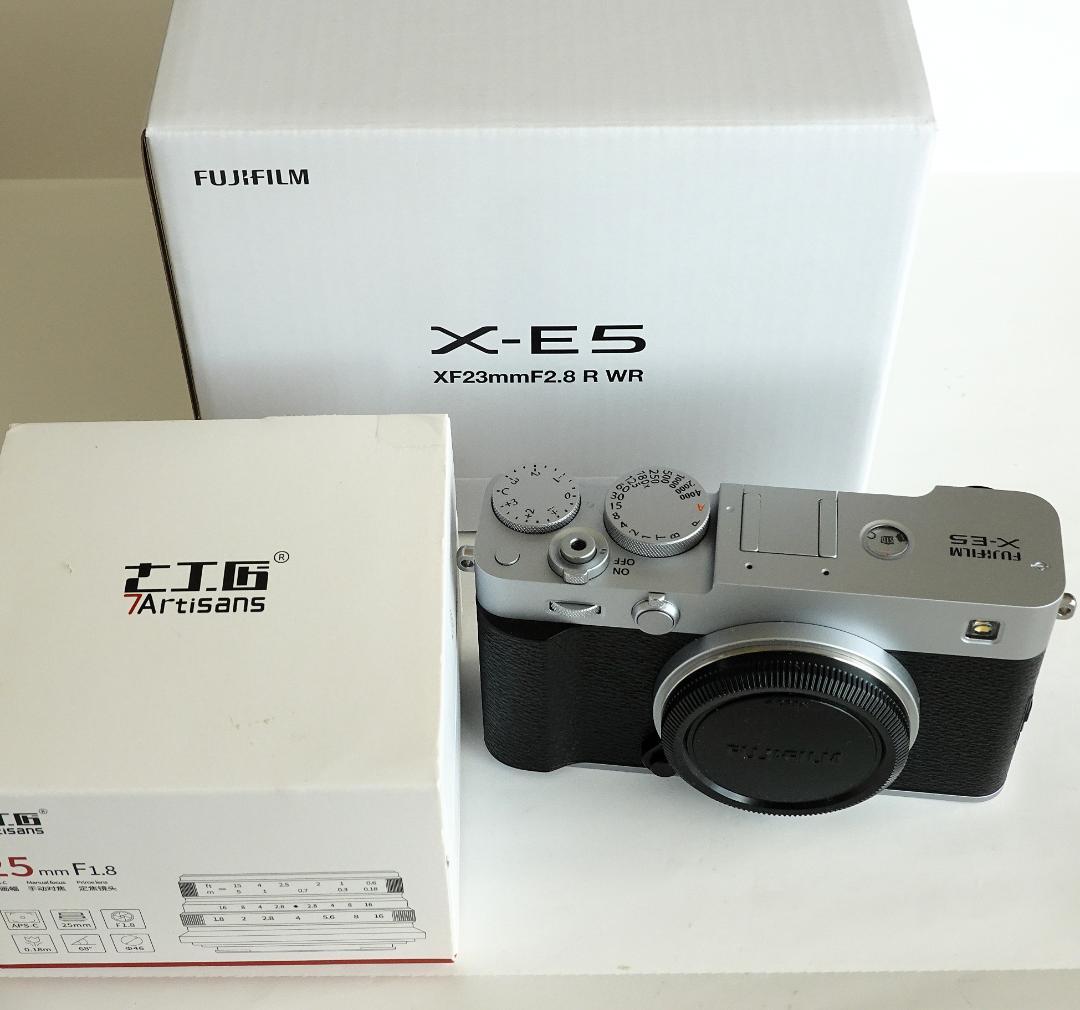 FUJIFILM X-E5 ボディ ＆ レンズおまけ付き(メーカー保証付)