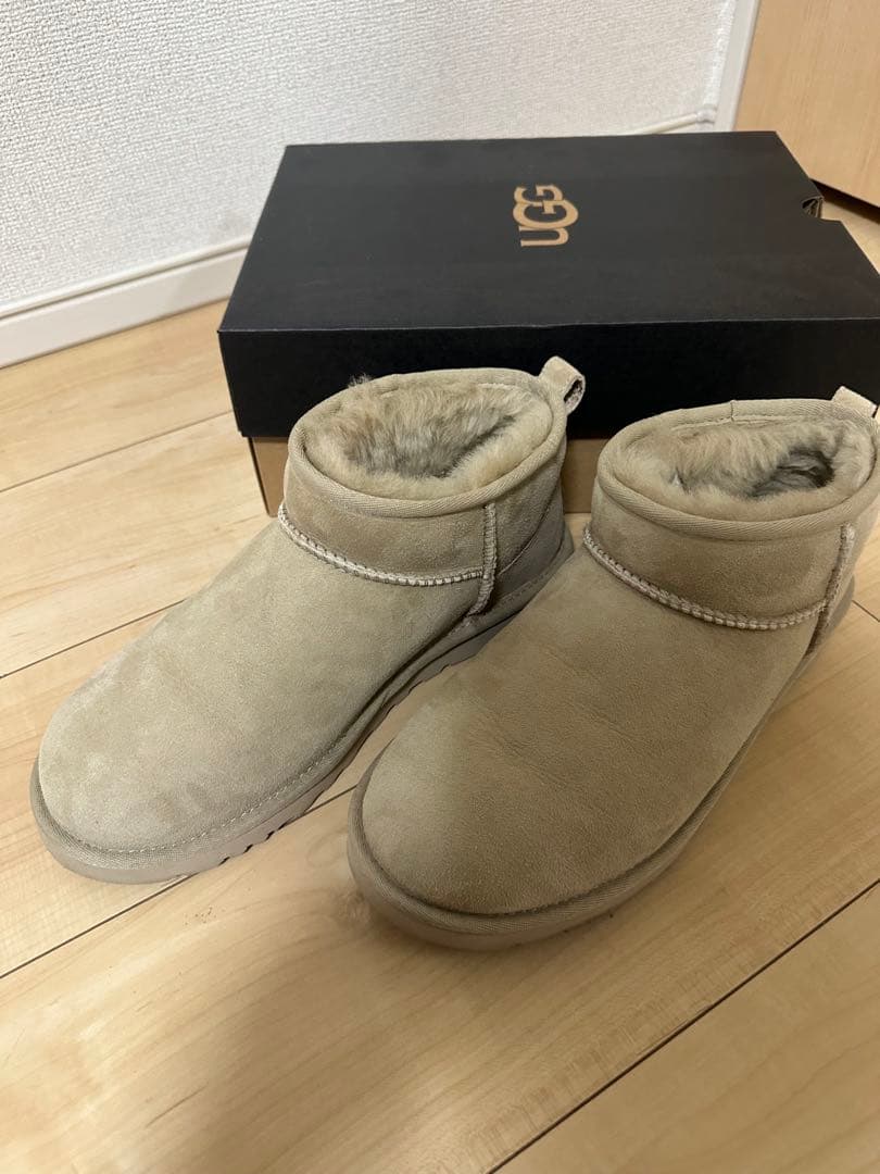 UGG クラッシック ウルトラミニ US8 26cm