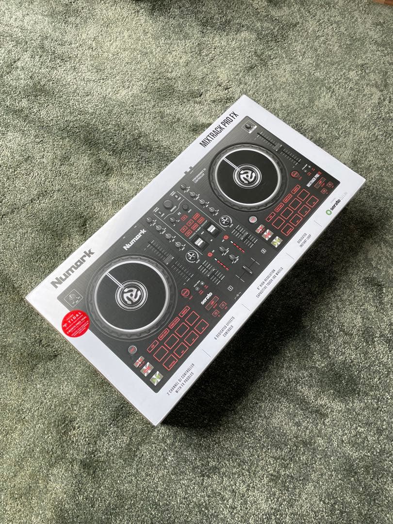 Numark Mixtrack Pro FX DJコントローラー