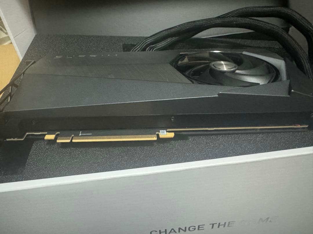 ジャンク　GeForce RTX 4090 SUPRIM 水冷グラフィックボード