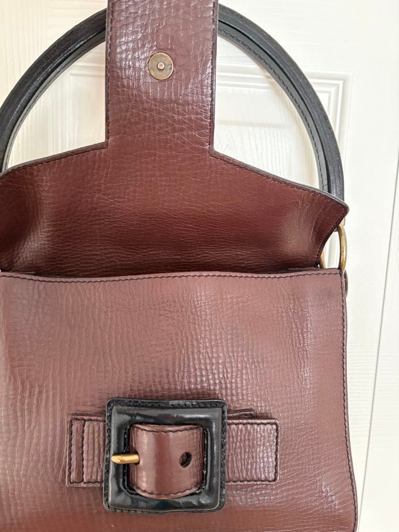 miu miu ミュウミュウ　ハンドバッグ