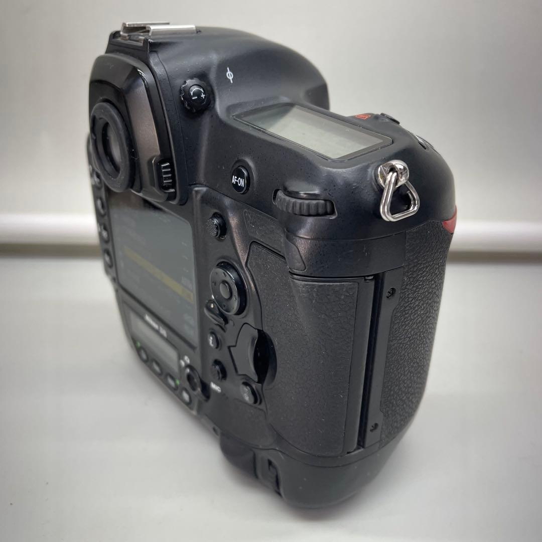 Nikon D5 デジタル一眼レフカメラ 本体　ジャンクです