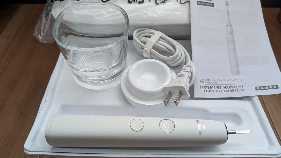 電動歯ブラシ Philips Sonicare DiamondClean9000 HX9911
