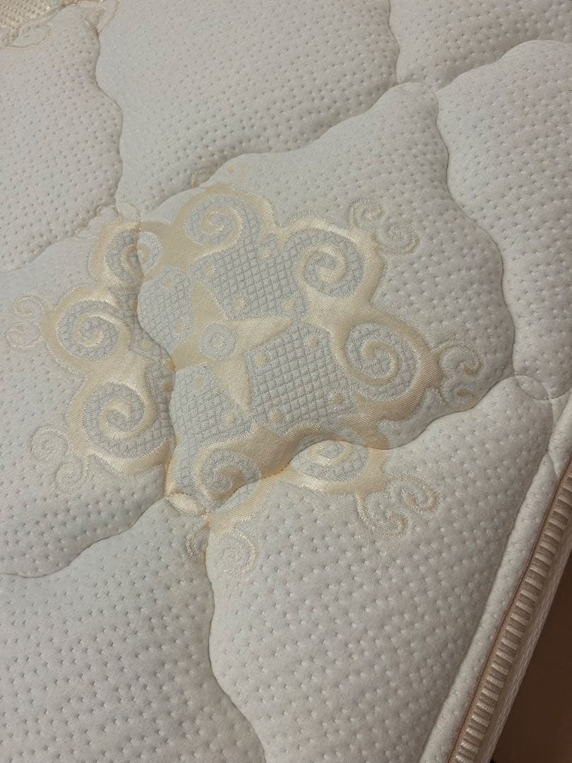 キングスダウン クラウンインペリアル2 大塚家具 シングル　ベッドマット