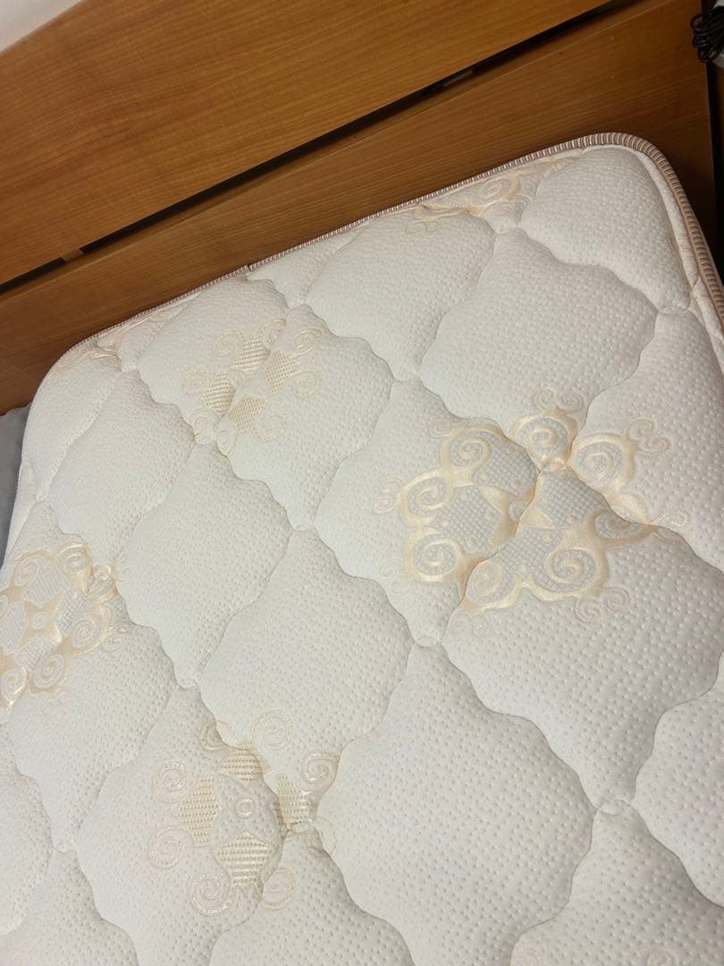 キングスダウン クラウンインペリアル2 大塚家具 シングル　ベッドマット