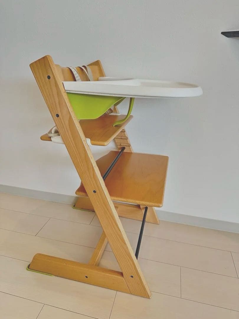 シリアル4　ストッケ トリップトラップナチュラル　セット売り