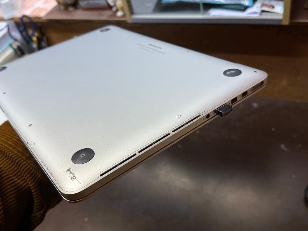 MacBook本体 Macbook Pro 13inch 128gb Early 2015