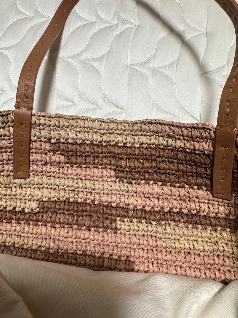 ヘレンカミンスキー　カゴバッグ