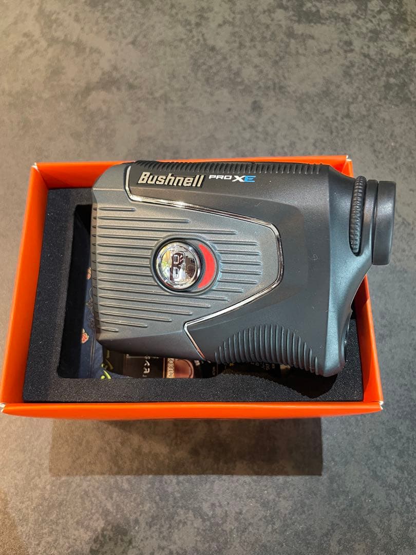 Bushnell Pro XE ゴルフ用距離計　2019