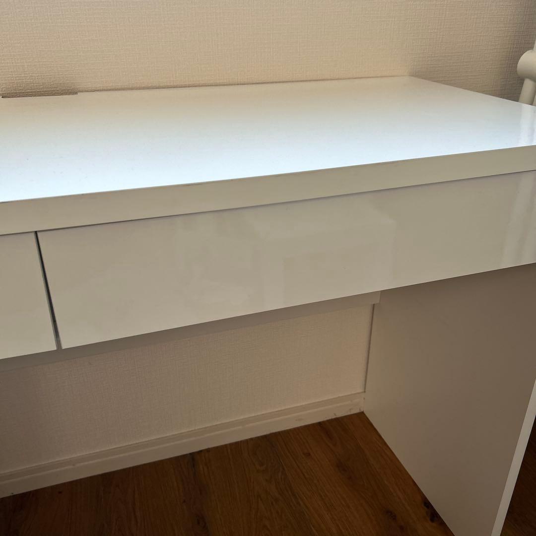 ホワイトシンプルデスク 引き出し付き