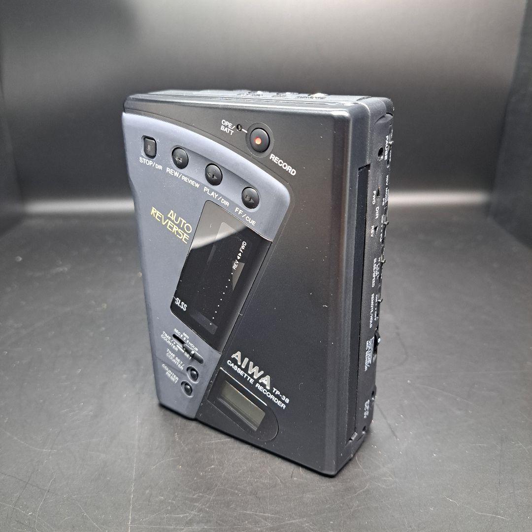 デッドストック　AIWA　アイワ　ポータブルカセットプレーヤー　TP-38